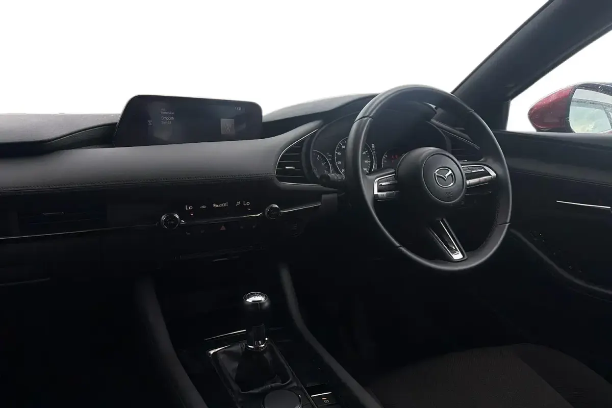 Used Mazda 3 122 HP (89 kW) 2019 Red Hatchback