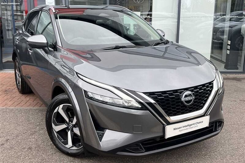 Grey Used 2022 Nissan Qashqai N-Connecta SUV | £21,449 (Fair price) - Image 1/3