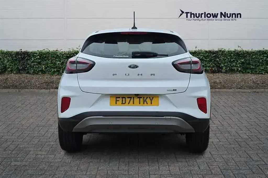 Used Ford Puma Titanium 125 HP (91 kW) 2022 White SUV