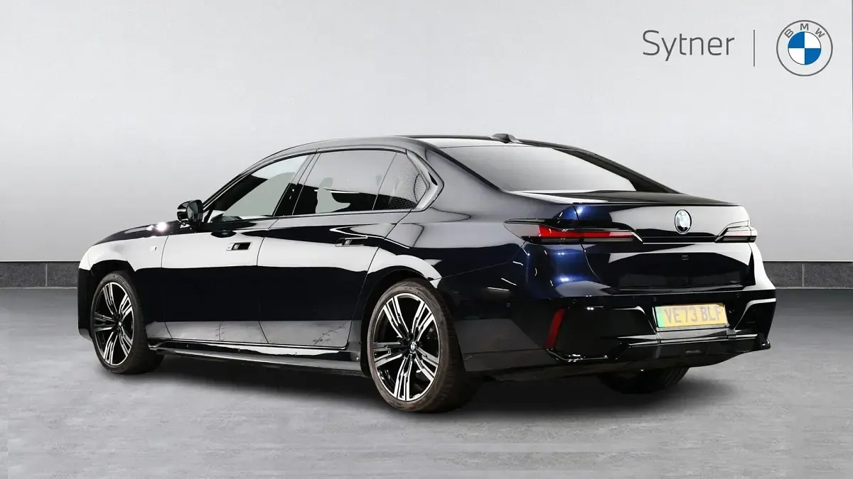 Used BMW i7 M Sport 330 kW (449 HP) 2023 Black Sedan