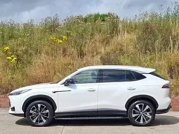 Used MG HS Trophy 299 HP (219 kW) 2025 White SUV
