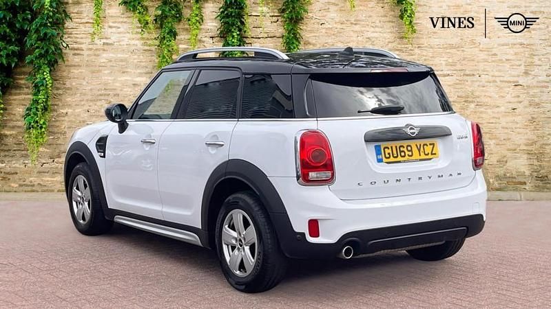 Used Mini Cooper Countryman Classic 134 HP (98 kW) 2019 White SUV