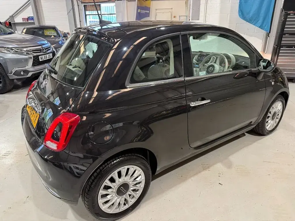 Used Fiat 500 Lounge 69 HP (50 kW) 2018 Black Hatchback