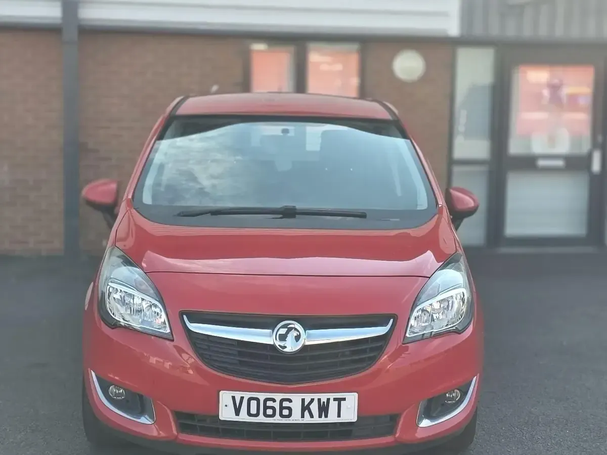 Used Vauxhall Meriva 2016 Red MPV