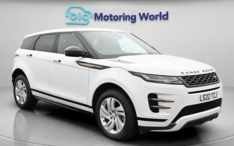 Begagnad Land Rover Range Rover evoque R-Dynamic 207 HK (152 kW) 2022 SUV