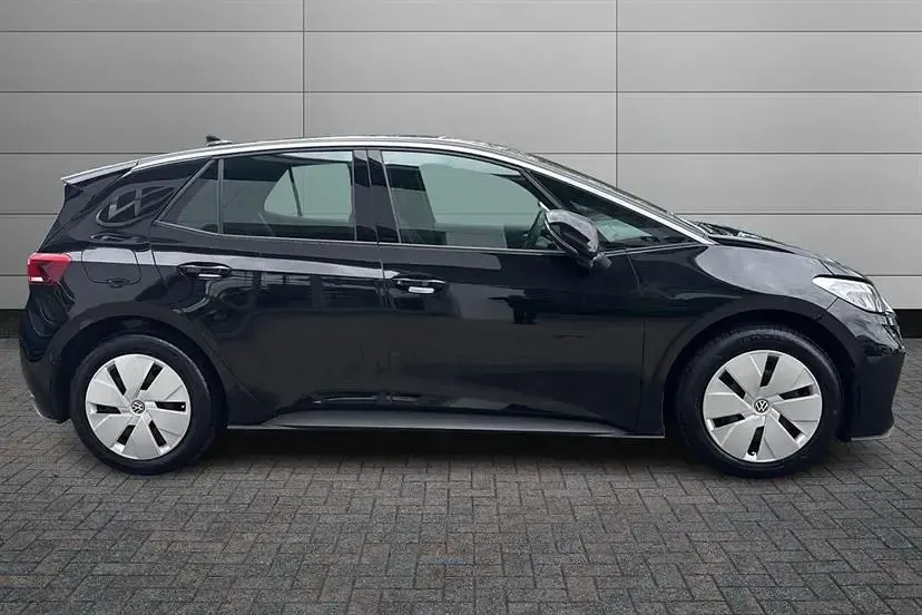 Begagnad VW ID.3 Pro 150 kW (204 HK) 2026 Svart Halvkombi