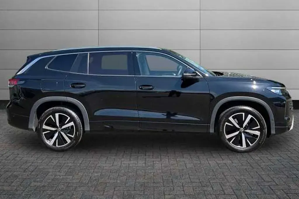 Used VW Tayron Elegance 193 HP (141 kW) 2026 Black SUV