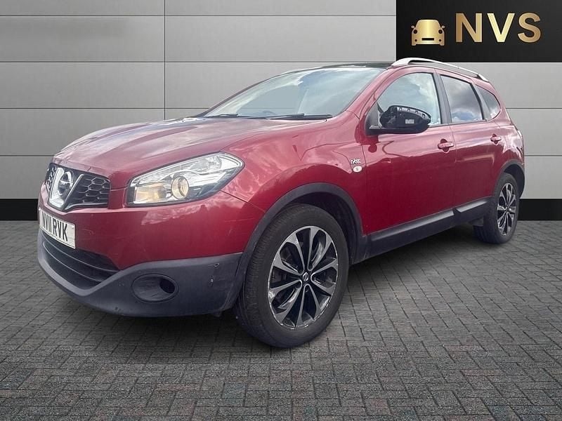 Used Nissan Qashqai +2 N-TEC 2011 Red SUV