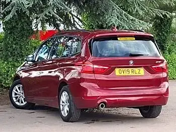 Used BMW 218 Performance 140 HP (102 kW) 2019 Red Estate