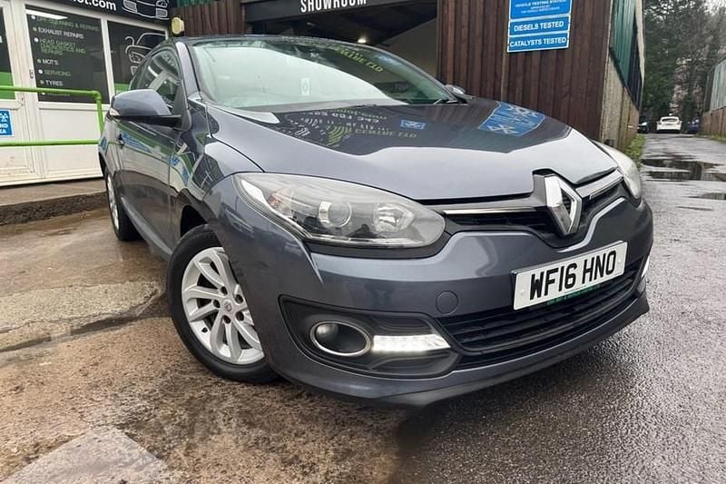 Used 2016 Renault Mégane III Dynamique Coupe | £2,990 (Good price) - Image 1/1