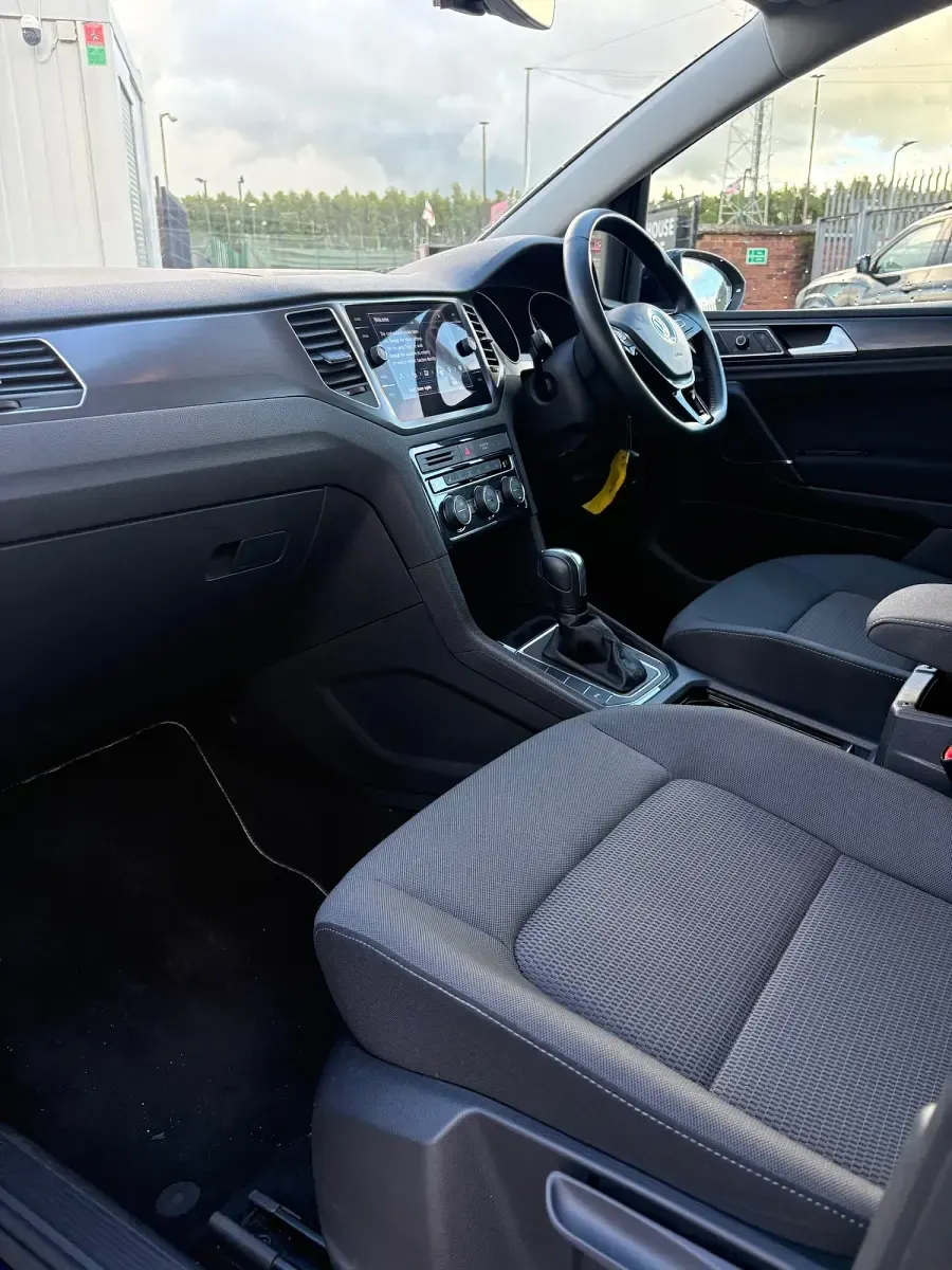 Used VW Golf Sportsvan Match 2019 Blue MPV