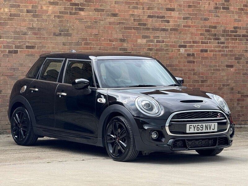 Black Used 2019 Mini Cooper S Hatch Hatchback | £15,963 (Fair price) - Image 1/4