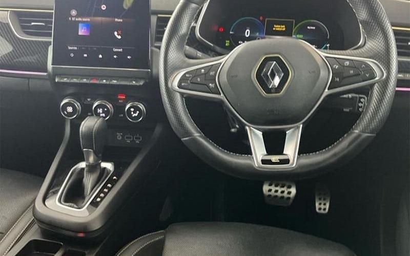 Used Renault Arkana Engineered 143 HP (105 kW) 2023 Grey SUV