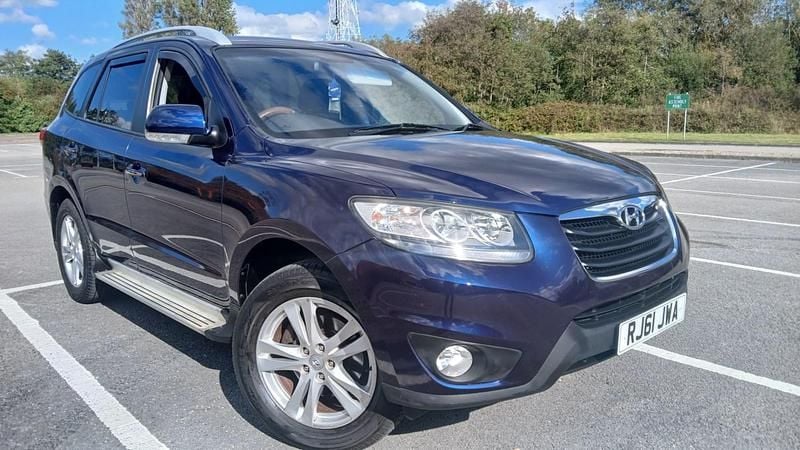 Blue Used 2011 Hyundai Santa Fe Premium SUV | £4,695 (Good price) - Image 1/4