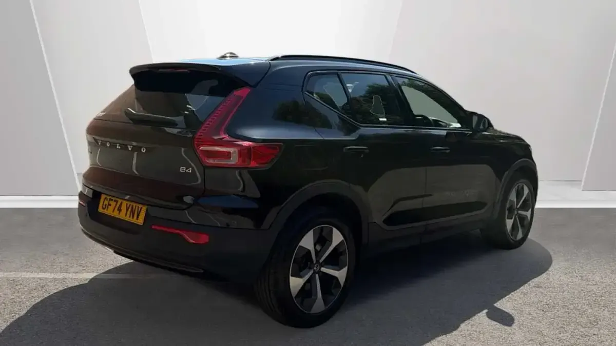 Used Volvo XC40 Plus 197 HP (144 kW) 2024 Black SUV