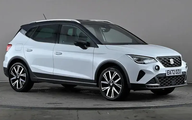 Używany Seat Arona FR 110 KM (80 kW) 2022 SUV