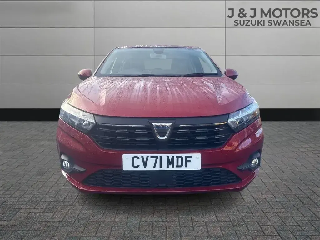 Used Dacia Sandero Comfort 91 HP (66 kW) 2022 Red Hatchback