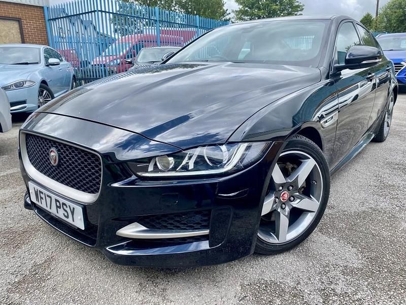 Used Jaguar XE R-Sport 180 HP (132 kW) 2017 Black Sedan