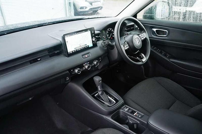 Second-hand Honda HR-V Elegance 131 CP (96 kW) 2023 Negru SUV