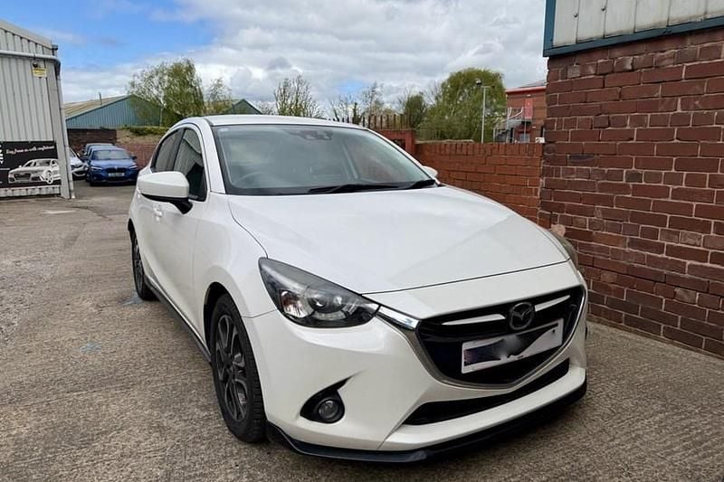 Begagnad Mazda 2 Inclusive 115 HK (84 kW) 2016