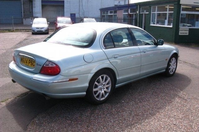 Used Jaguar S-Type S 240 HP (176 kW) 2000 Sedan