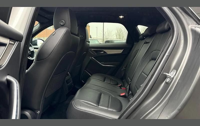 Used Jaguar F-Pace R-Dynamic 397 HP (291 kW) 2024 White SUV