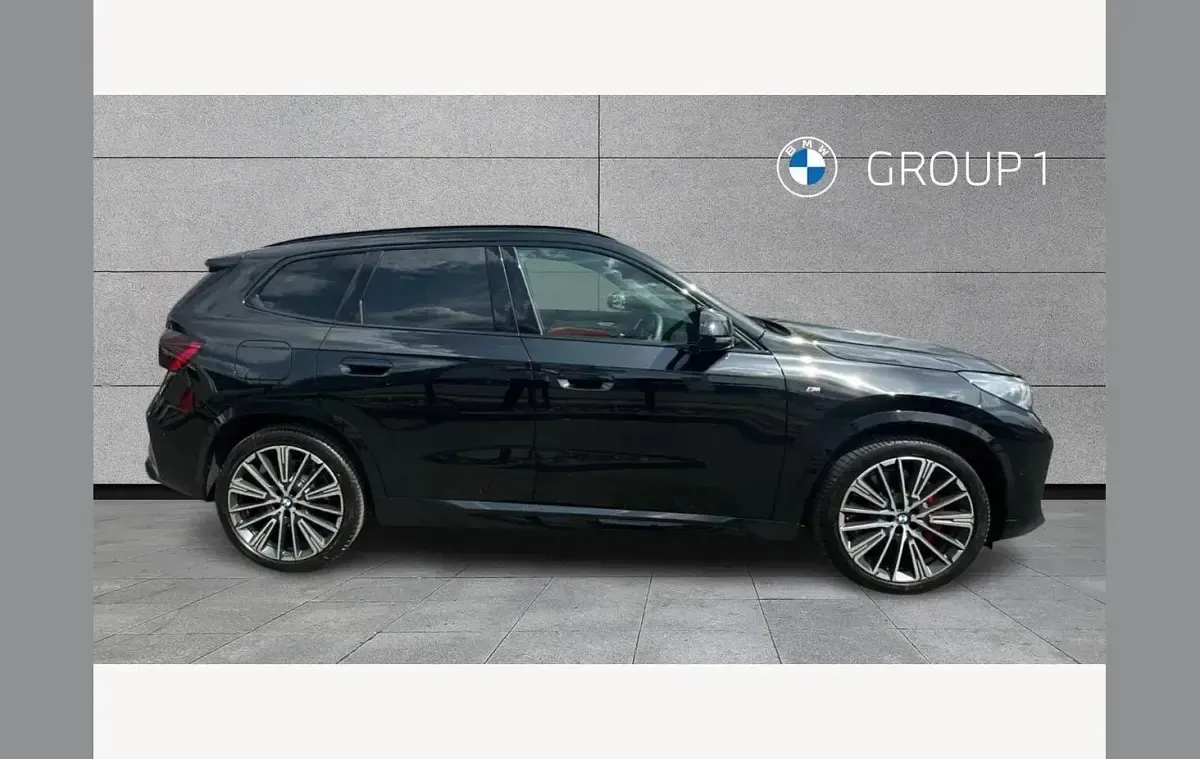 New BMW X1 Luxury Line 296 HP (217 kW) 2026 Black SUV