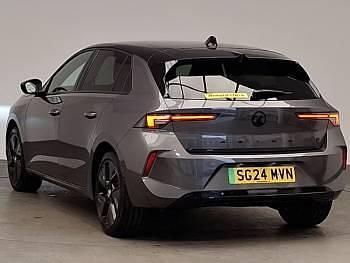Gebraucht Vauxhall Astra 114 kW (156 PS) 2024 Grau Kleinwagen