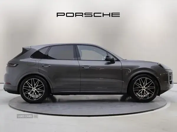 Used Porsche Cayenne Black Edition 2025 Grey SUV