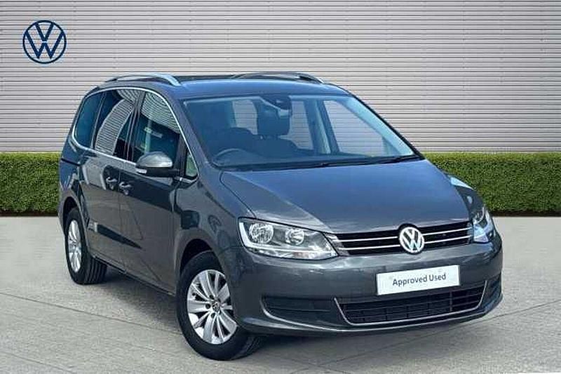 Used VW Sharan SE 150 HP (110 kW) 2021 Indium grey MPV