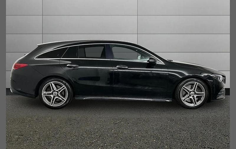 Used Mercedes CLA220 Shooting Brake AMG Line Premium 187 HP (137 kW) 2020 Black Estate