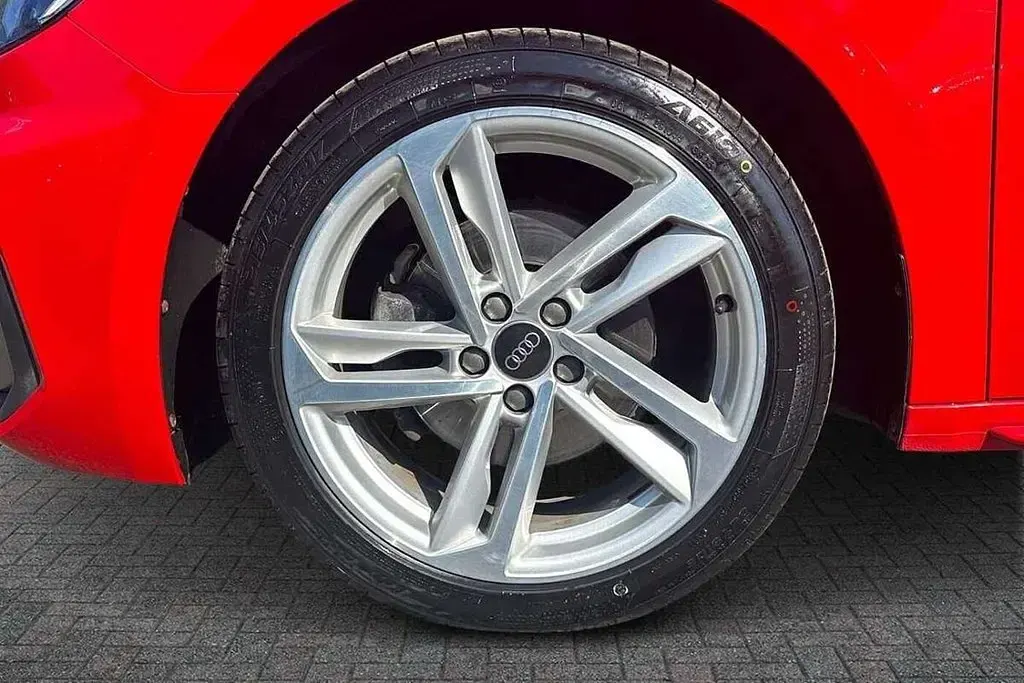 Used Audi A1 S-Line 108 HP (79 kW) 2022 Red SUV