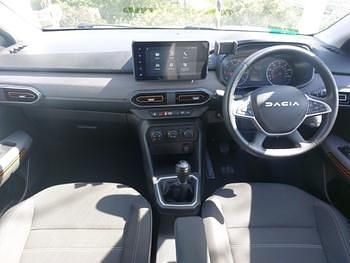 Used Dacia Sandero Expression 91 HP (66 kW) 2023 Green Hatchback
