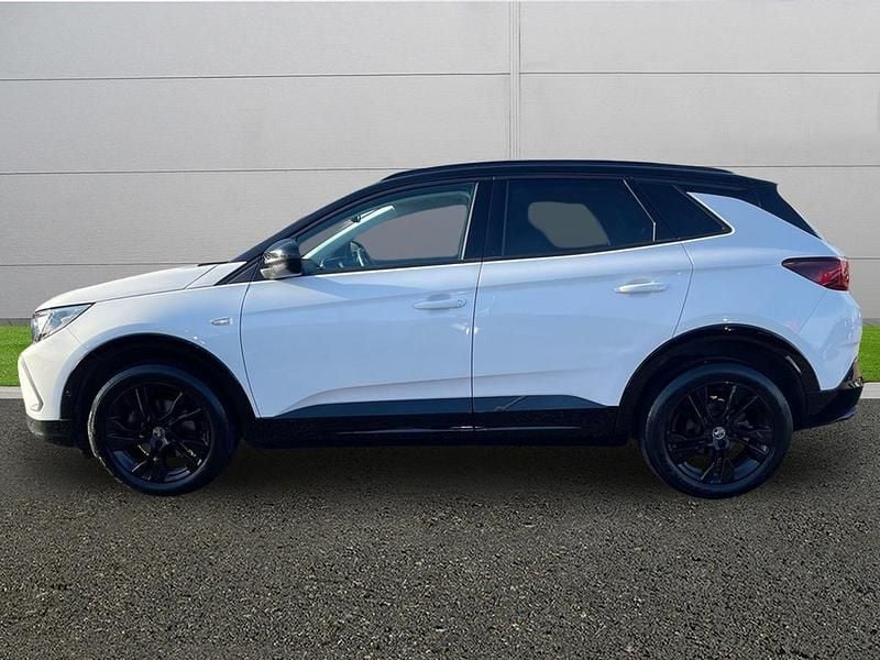 Used Vauxhall Grandland X GS Line 131 HP (96 kW) 2022 White SUV