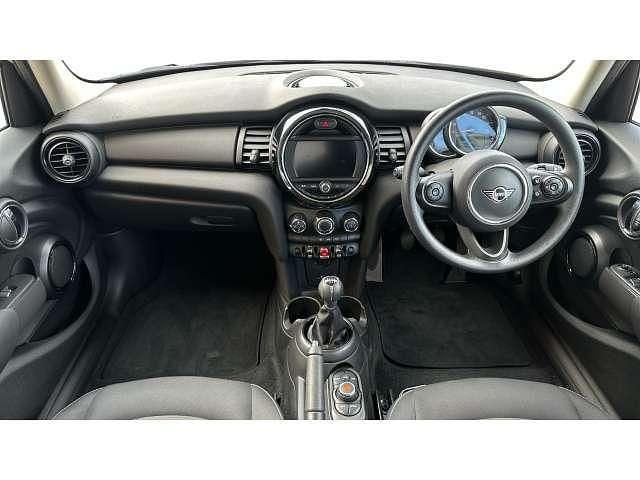Image 4/4