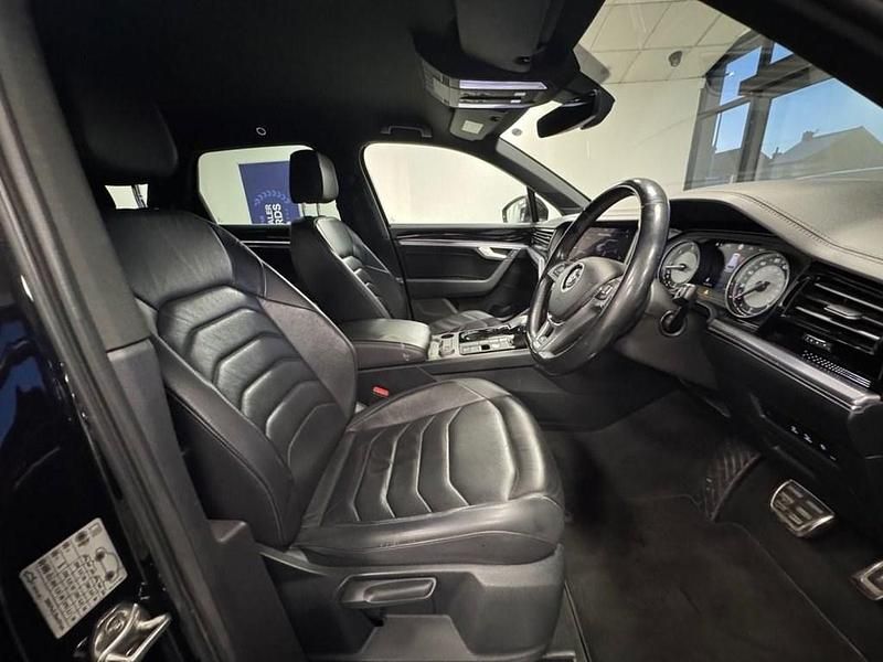 Usado VW Touareg R-line 286 CV (210 kW) 2019 Negro SUV