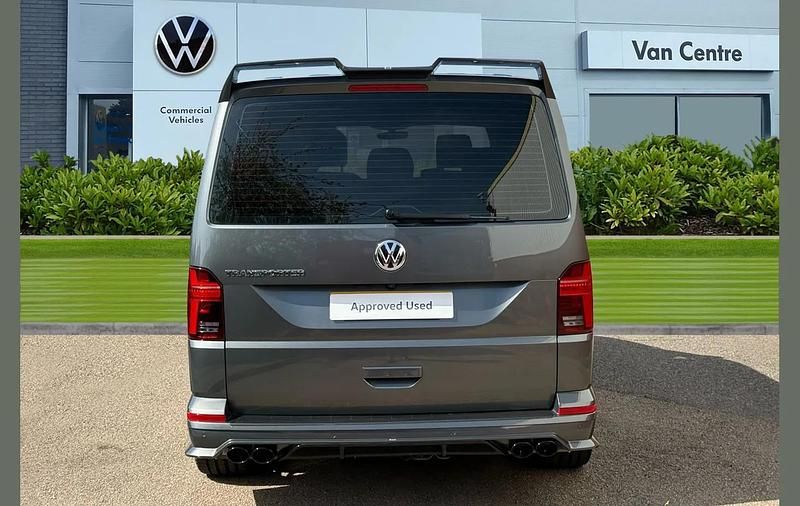 Begagnad VW T7 SE 204 HK (150 kW) 2024 Grå Van