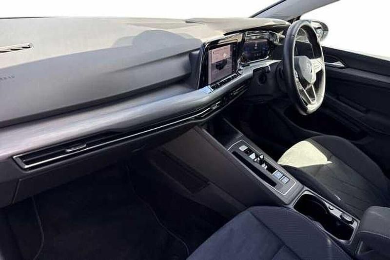 Used VW Golf VIII Style 150 HP (110 kW) 2022 Black Hatchback