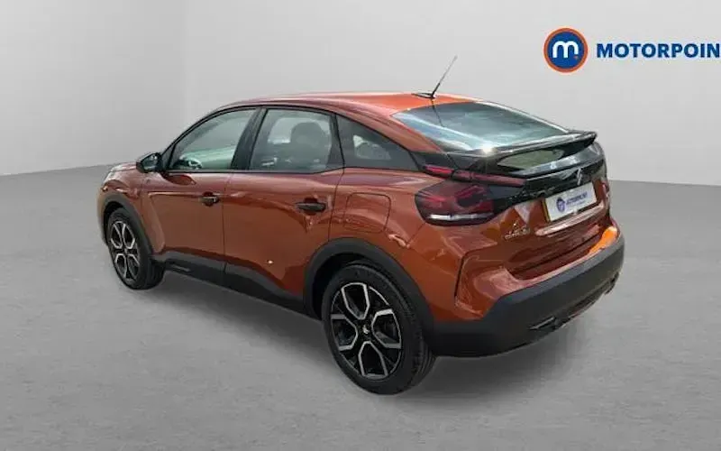Używany Citroën e-C4 100 kW (136 KM) 2023 Brązowy Hatchback