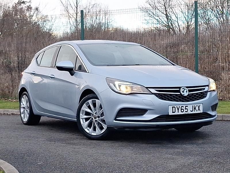Used Vauxhall Astra Design Edition 2016 Silver Hatchback