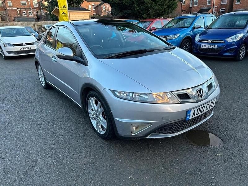 Silver Used 2010 Honda Civic ES Hatchback | £3,295 (Fair price) - Image 1/4