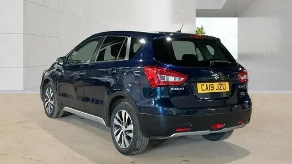 Used Suzuki SX4 S-Cross SZ-T 111 HP (81 kW) 2019 Blue SUV