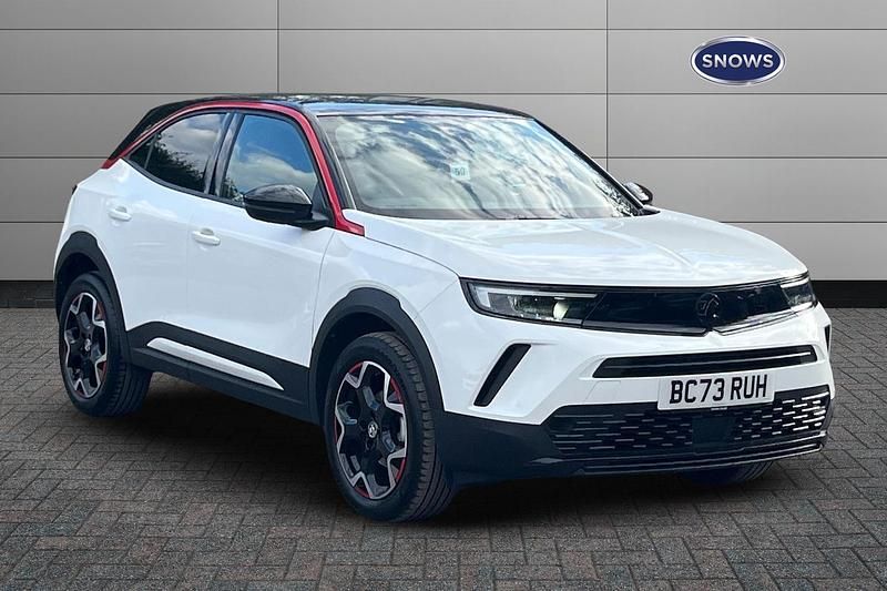 White Used 2024 Vauxhall Mokka S SUV | £17,587 (Fair price) - Image 1/4