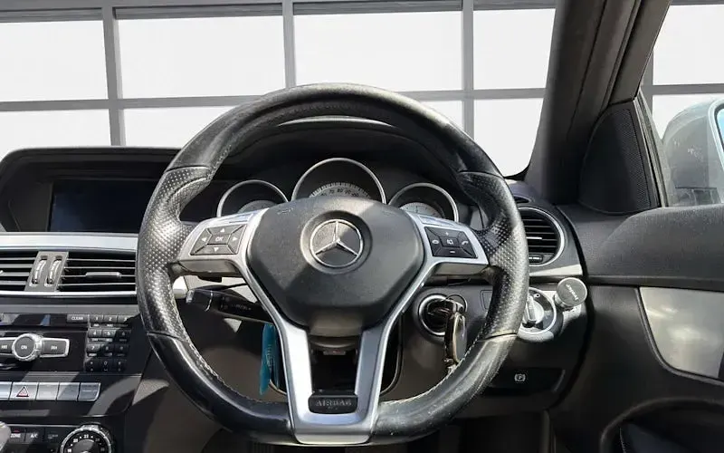 Used Mercedes C250 Sport Edition 204 HP (150 kW) 2014 Silver Coupe