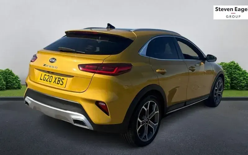 Used Kia XCeed First Edition 140 HP (102 kW) 2020 Yellow SUV