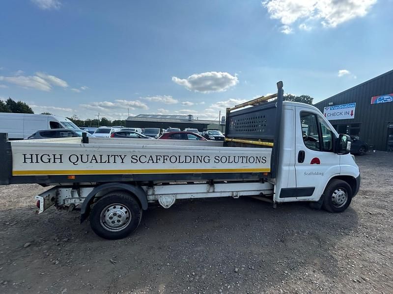 Used Citroën Relay 130 HP (95 kW) 2015 White Van