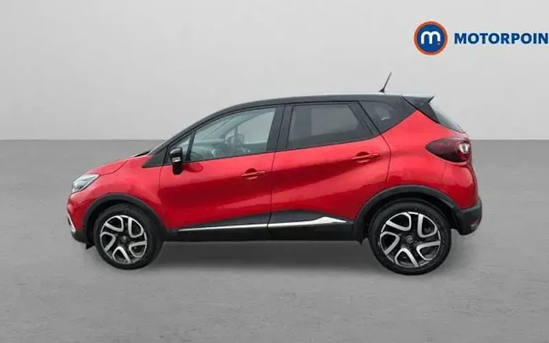 Używany Renault Captur Iconic 90 KM (66 kW) 2019 Czerwony SUV