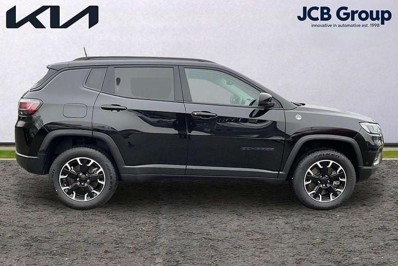Used Jeep Compass Trailhawk 237 HP (174 kW) 2022 Black SUV