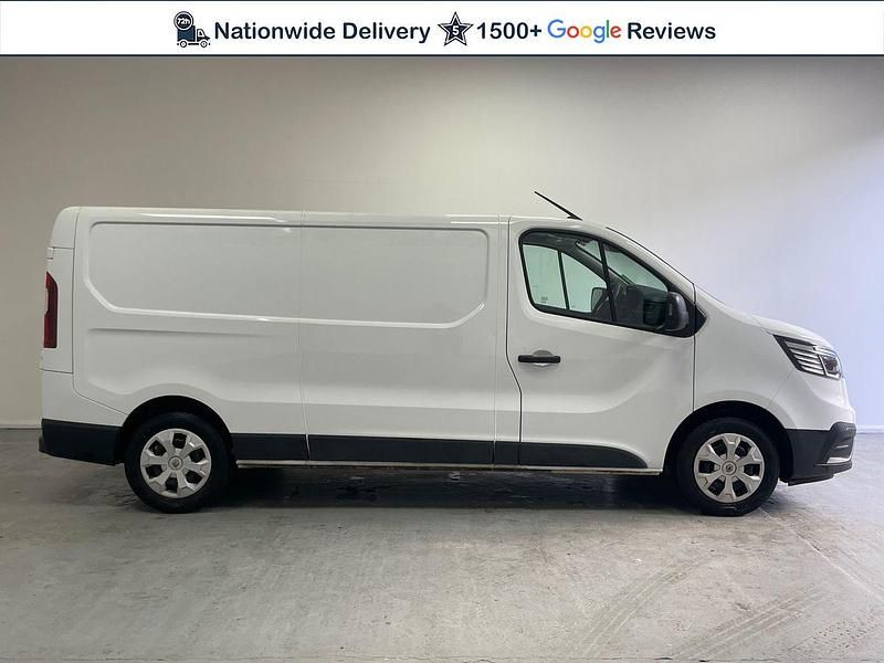 Used Renault Trafic 130 HP (95 kW) 2024 White