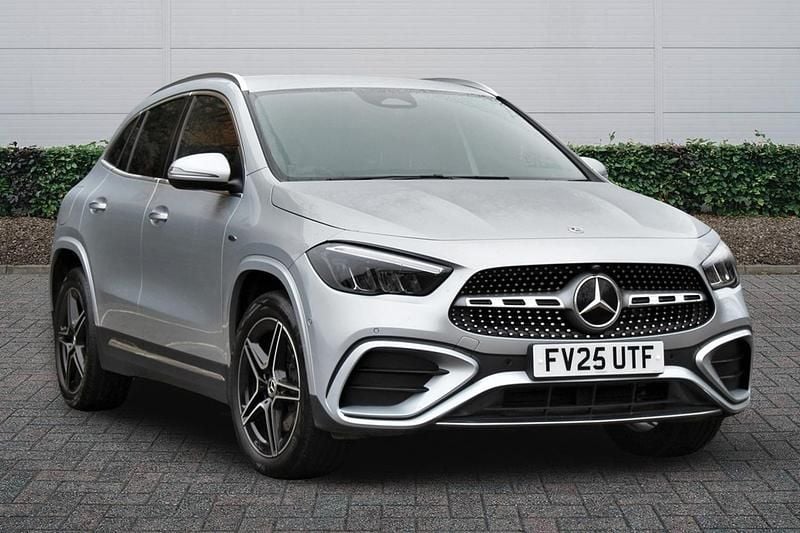 Used Mercedes GLA250 Executive 2025 Silver SUV